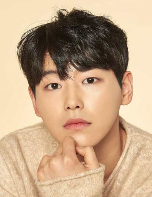  p data-id="smnzzu6nnjle">韩书俊,1993年11月4日出生,韩国演员,代表