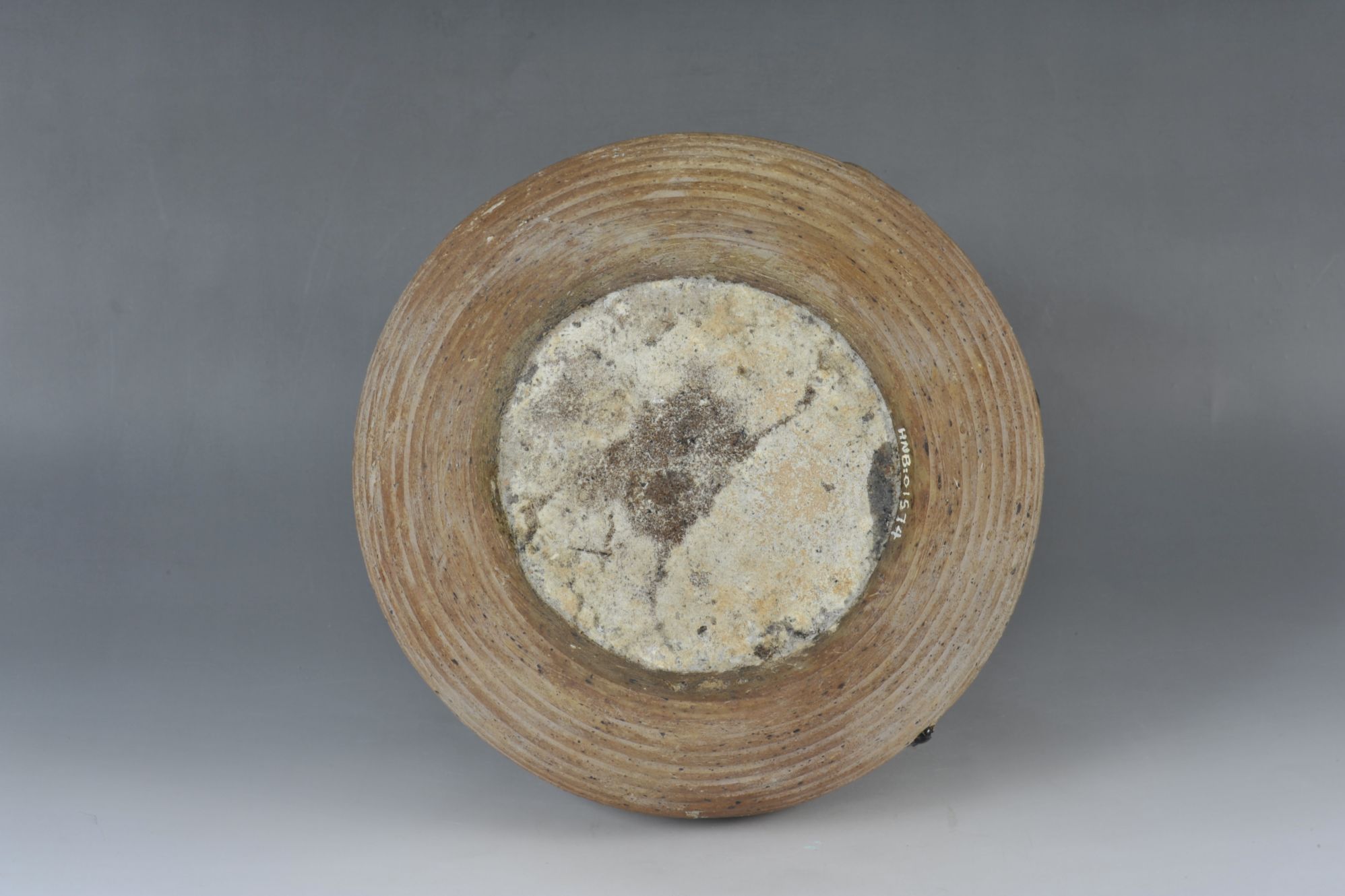 汉代青釉弦纹双耳瓷罐