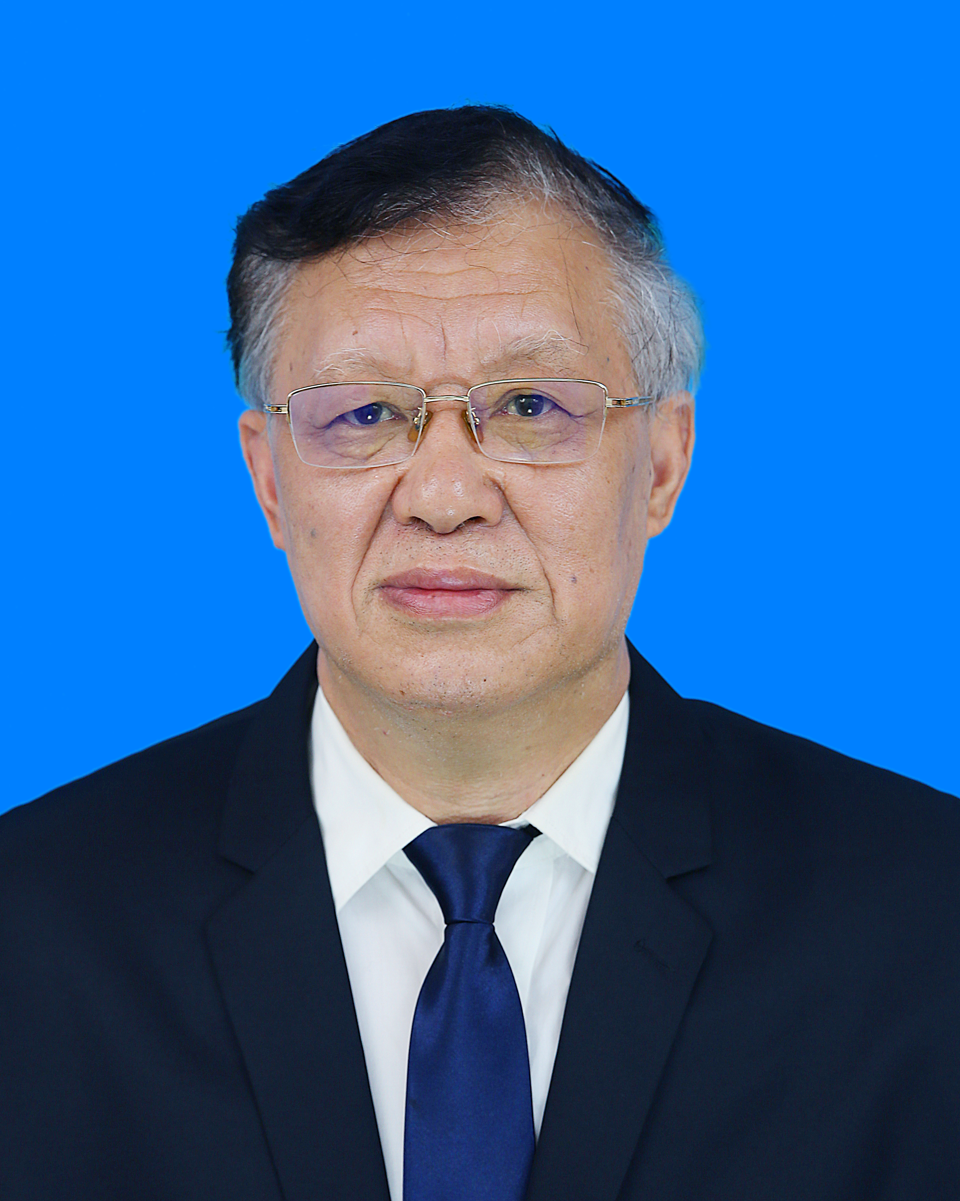 现任重庆市北碚区委教育工委书记,区教委主任. /p>