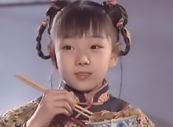  p>胡雅斯,1987年6月27日出生于北京市丰台区,中国内地影视女演员