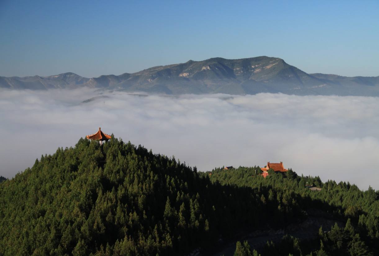 卧龙山名胜风景区