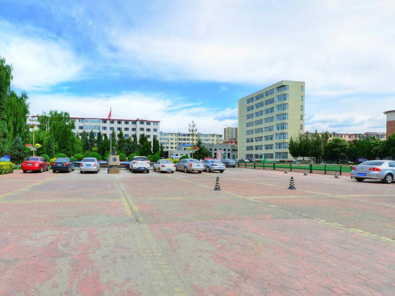 内蒙古大学艺术学院