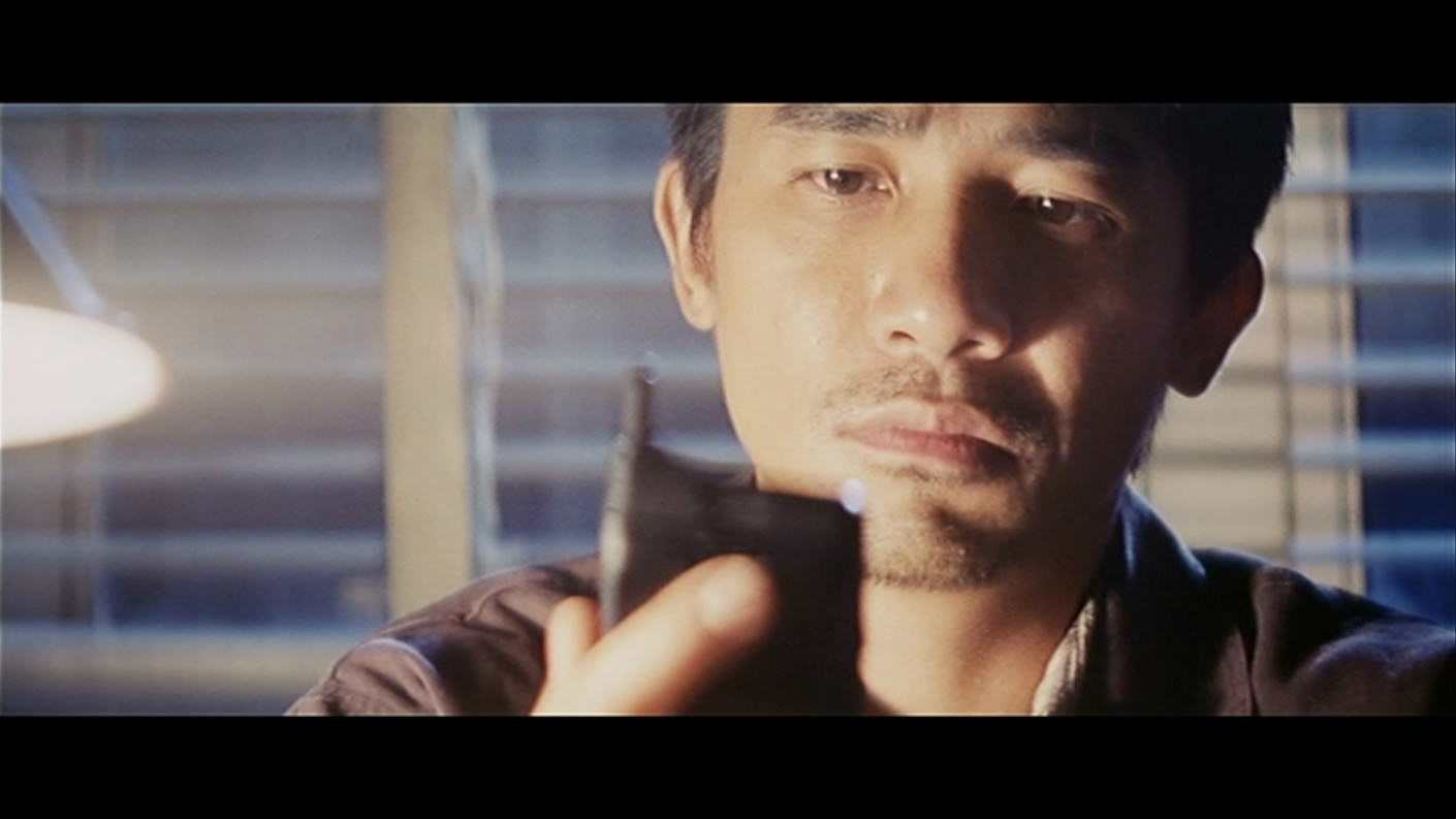  p>《暗花》是银河映像于1998年出品的警匪动作片,由 a target="