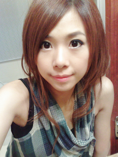  p>葛晓倩,1989年9月2日生于上海南汇区,歌手,模特.