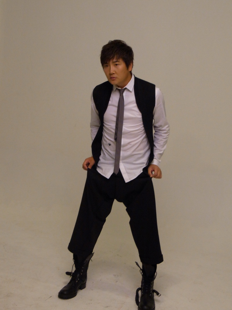 中国内地男歌手,梦舟明星足球队队长