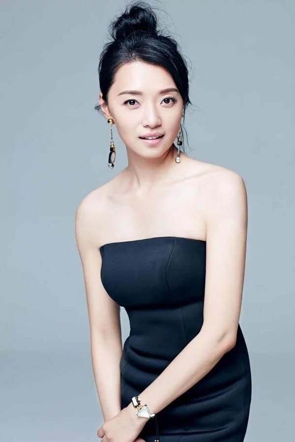  p>梁林琳,1982年3月13日出生于辽宁省抚顺市,毕业于中央戏剧学院表演