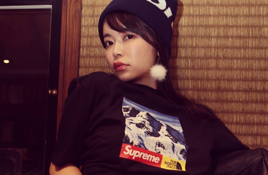  p>渋谷ゆり(涉谷由里,しぶやゆり),日本模特,车模兼写真偶像,上过