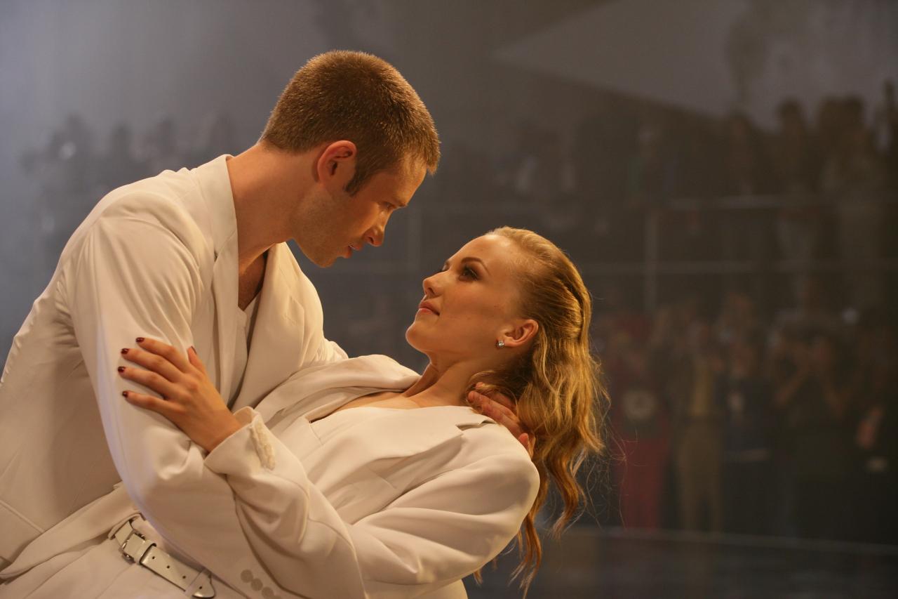  p>《舞力对决》由 a target="_blank" href="/item/马科斯吉瓦