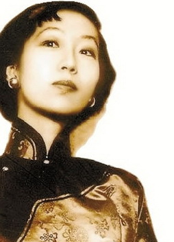  p>上海滩三大才女,是指在二十世纪三十年代的旧上海出现的张爱玲