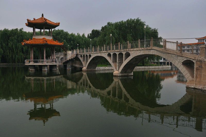 凌源热水汤温泉
