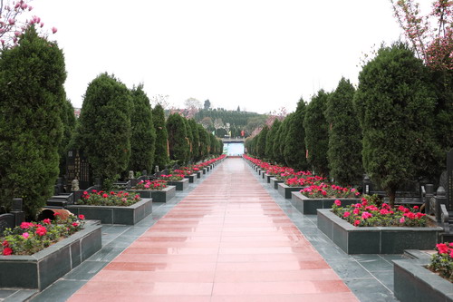 德阳龙井公墓