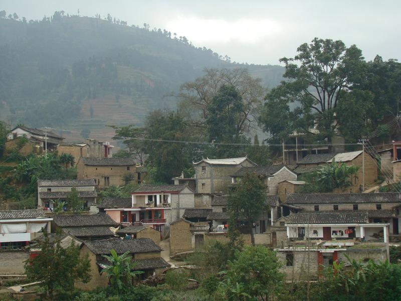  p>鲁初二社村隶属于云南省红河州红河县大羊街乡妥赊行政村,属于山区