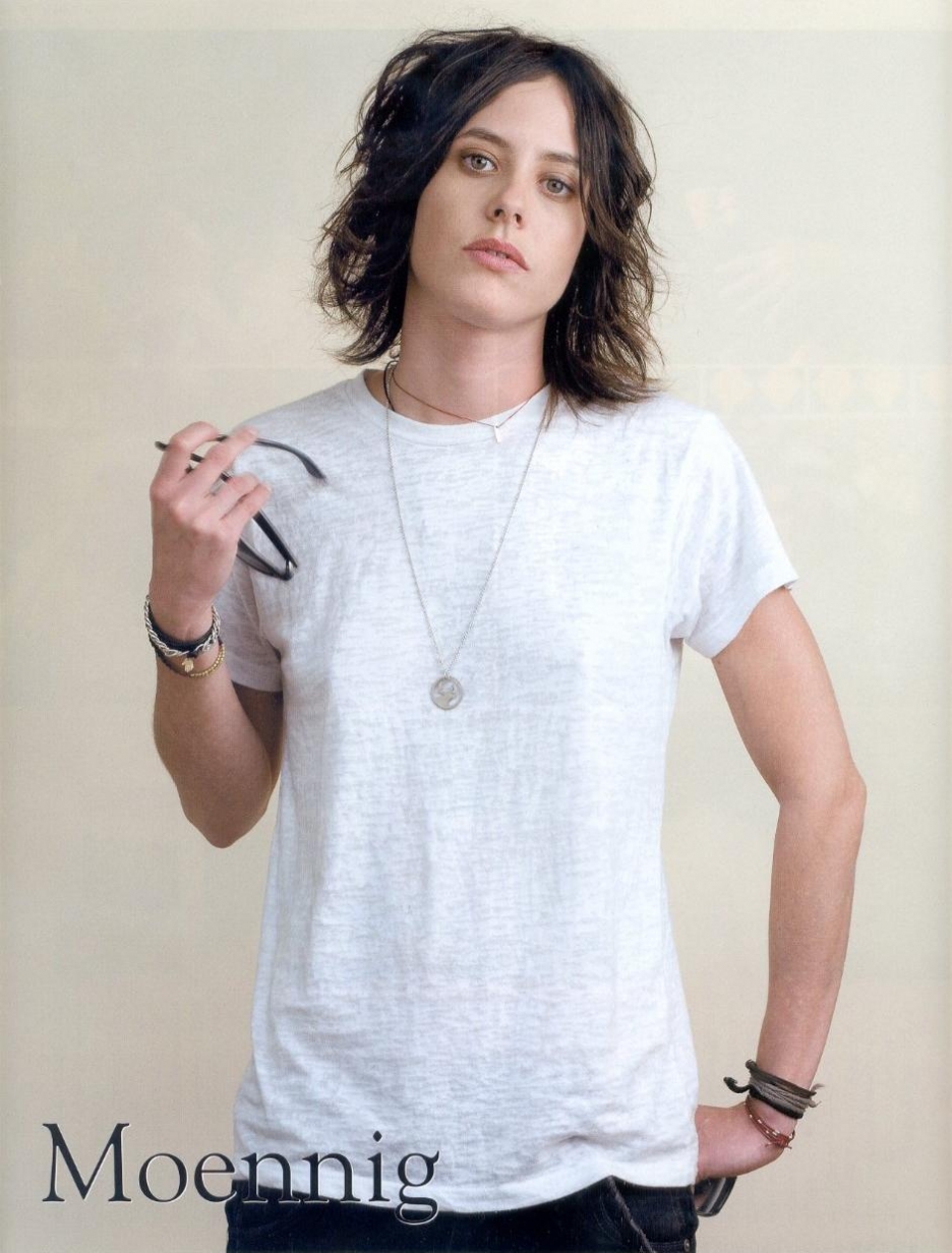  p data-id="gnwjn7zy2d">凯瑟琳·莫宁(katherine sian moennig),女