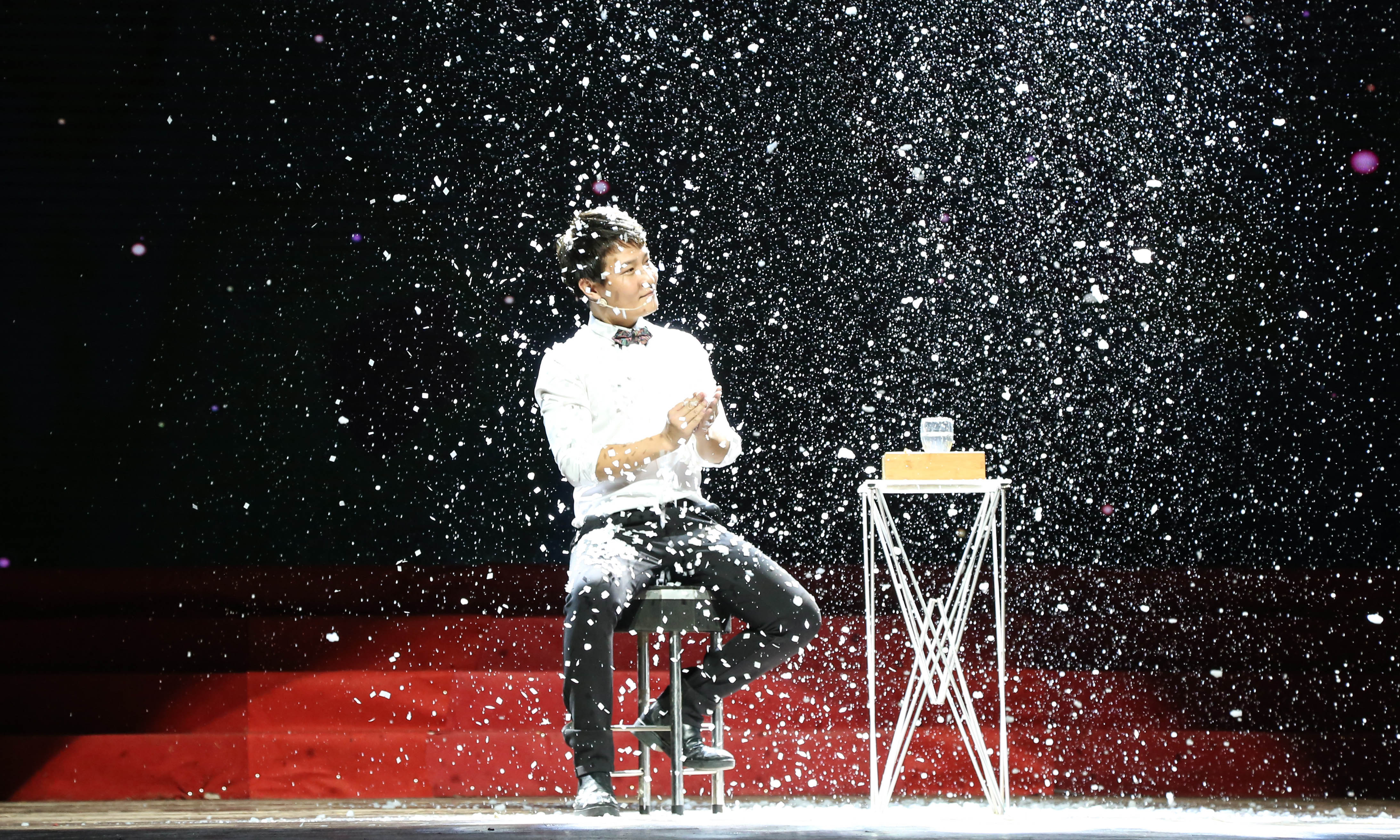  p>张云峰,魔术师.山东省青年表演艺术家协会 副会长. /p>