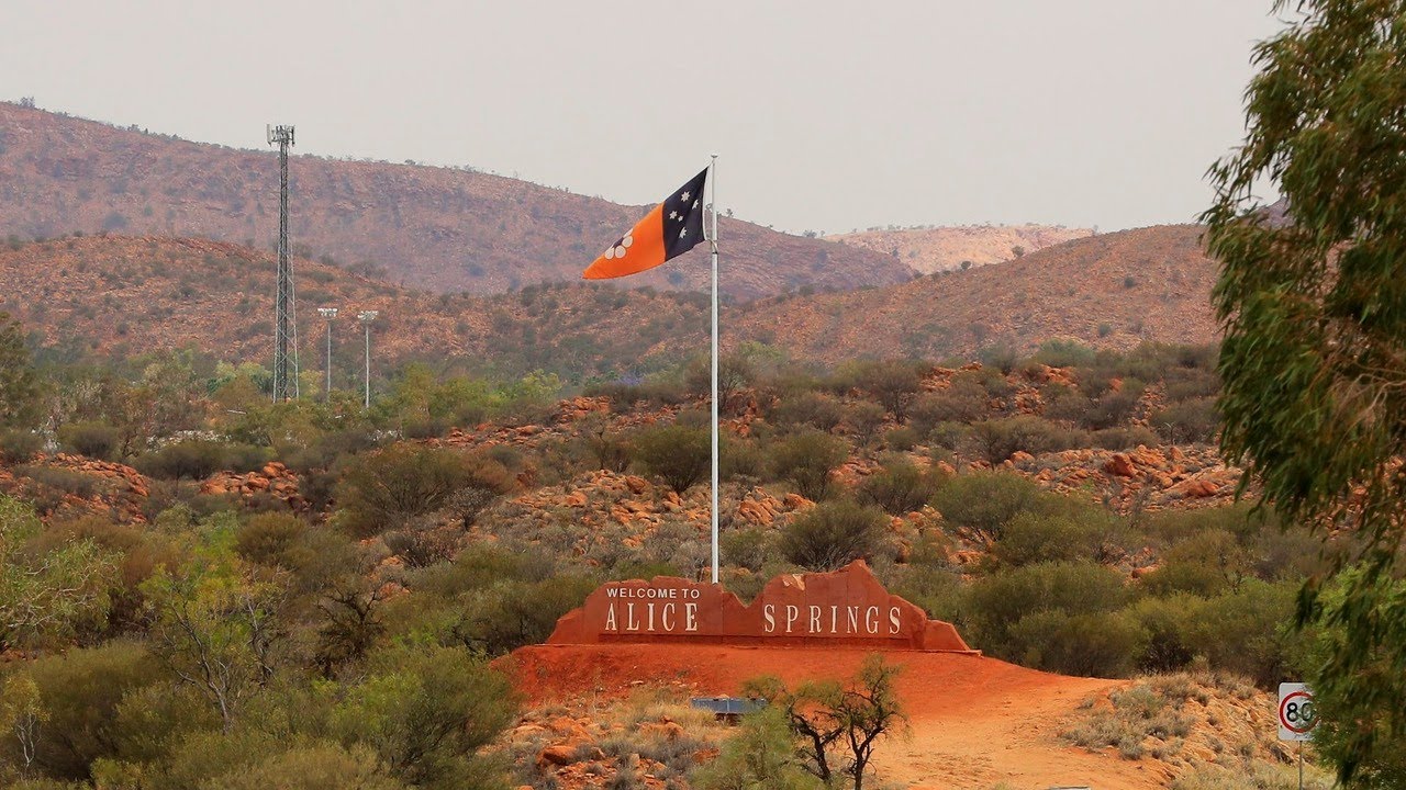  p>爱丽斯泉(alice springs)是 a target="_blank" href="/item