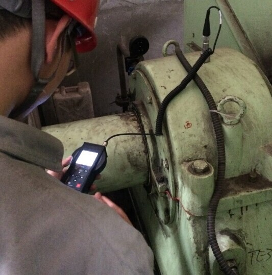  p>多功能 a href="#" data-lemmaid="5666402">振动检测仪 /a>是一款