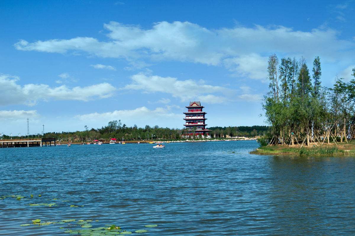 风景秀丽,是 a target="_blank" href="/item/德州