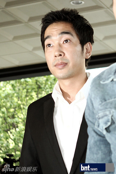  p data-id="gnwtkd8yym">高英旭,韩国 a target="_blank" href="