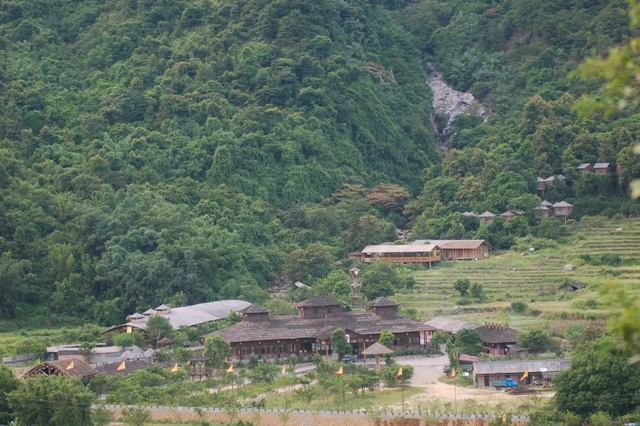  p>石牯塘镇,广东省清远市英德市下辖镇,位于英德市西北部,距英德市区