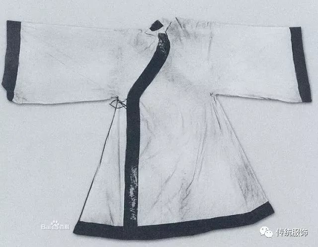 道袍、直身、直裰、深衣、直裾傻傻分不清楚？图文并茂攻略收好！_百科TA说