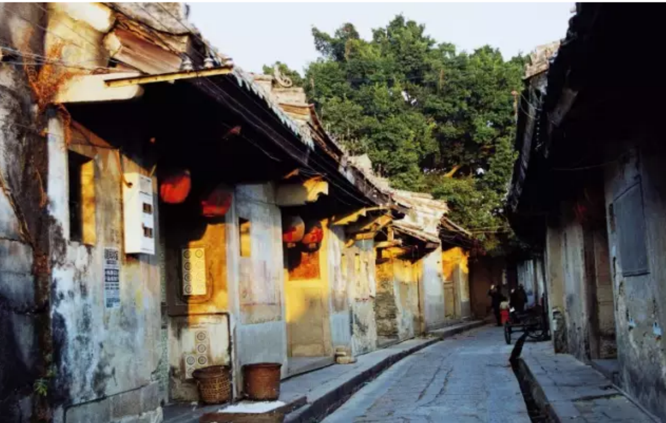 溪南镇,隶属广东省汕头市 a target="_blank" href="/item/澄海区