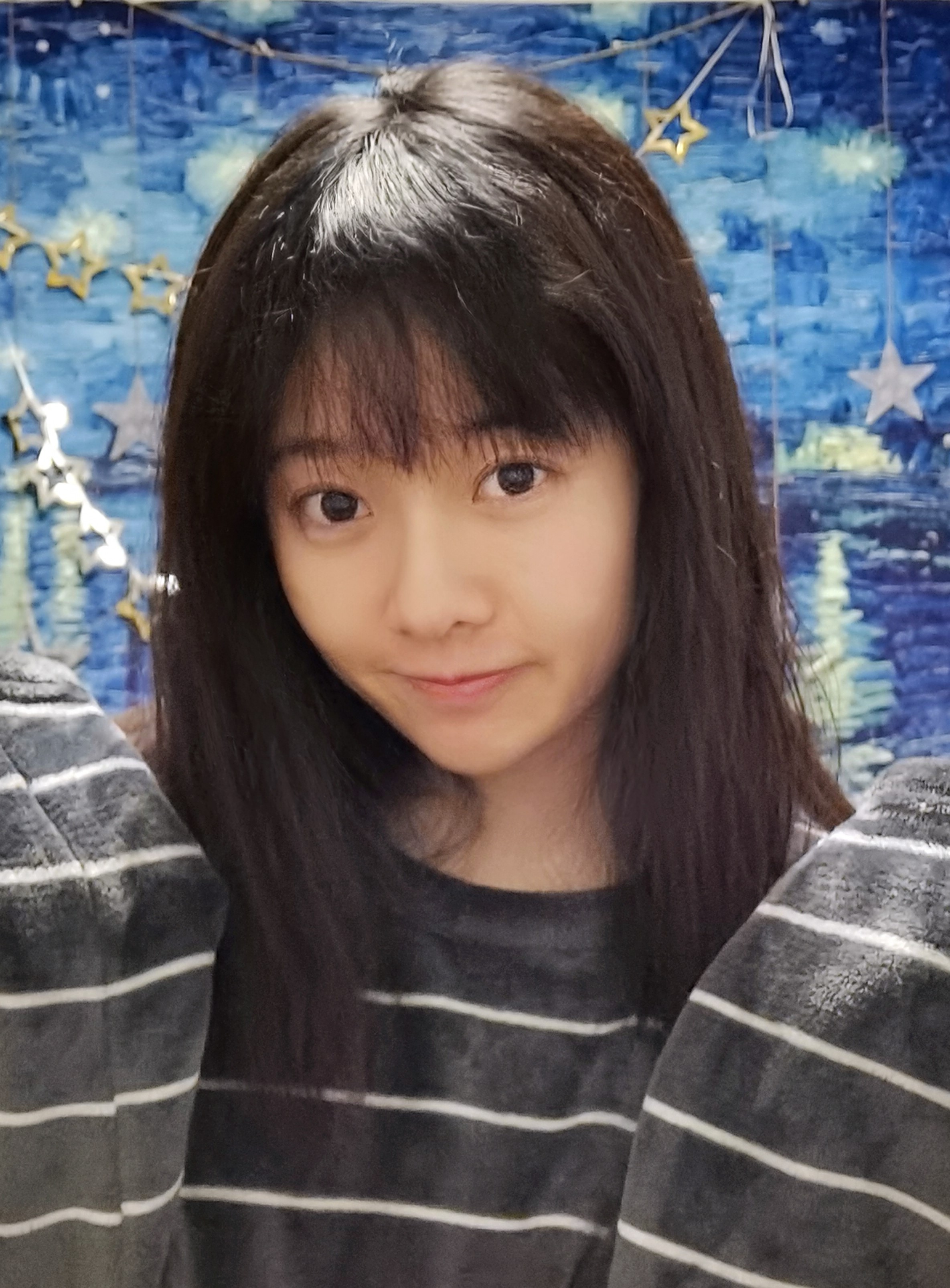 ">王丽娜,曾用名十七,1999年3月23日出生于黑龙江省,中国内地女演员