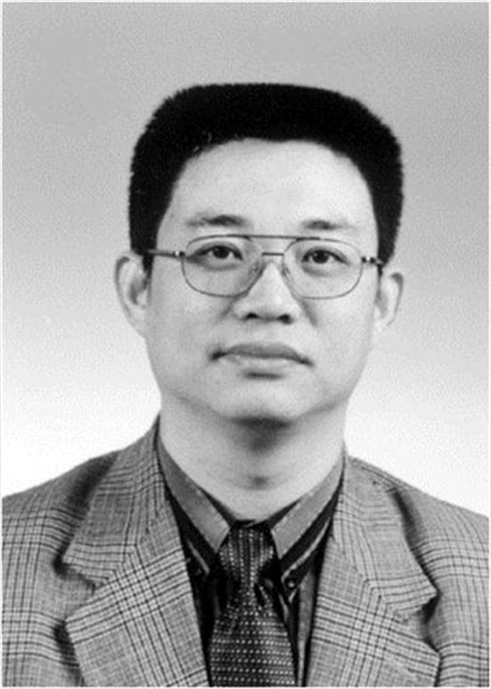 1999年加入 a target="_blank" href="/item/中国作家协会/2049478"