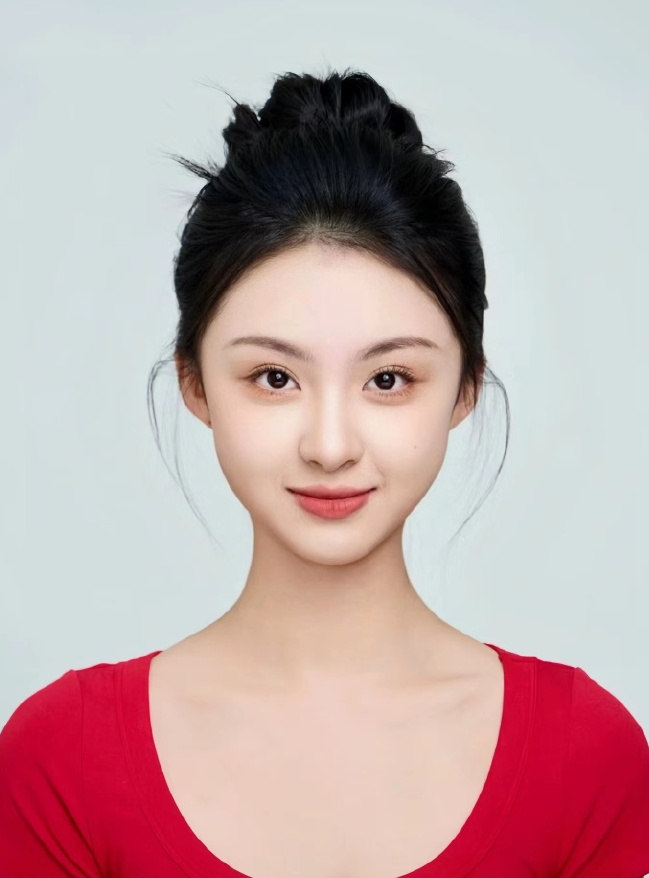 周漾玥