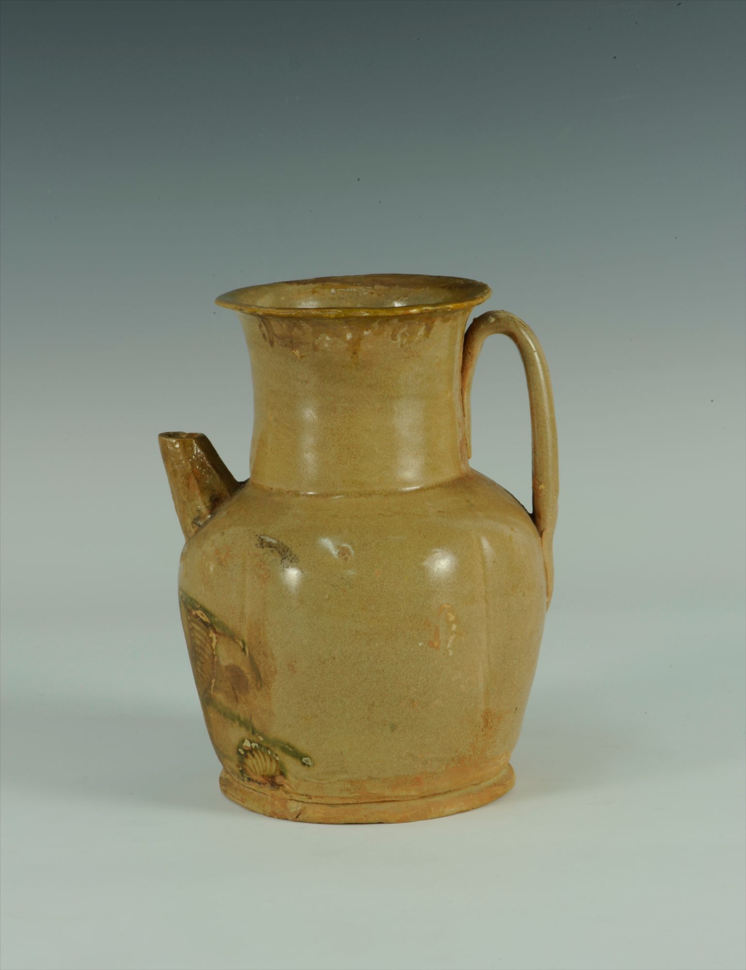 唐代长沙窑青釉彩绘花鸟纹瓷执壶