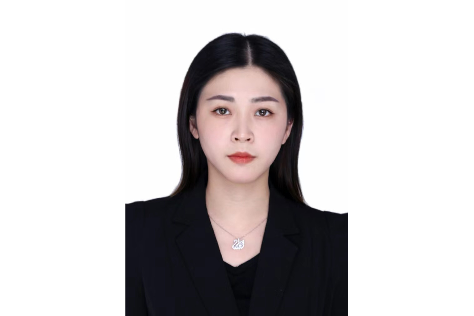 女,中华人民共和国职业资格证 a target="_blank" href="/item/美容师
