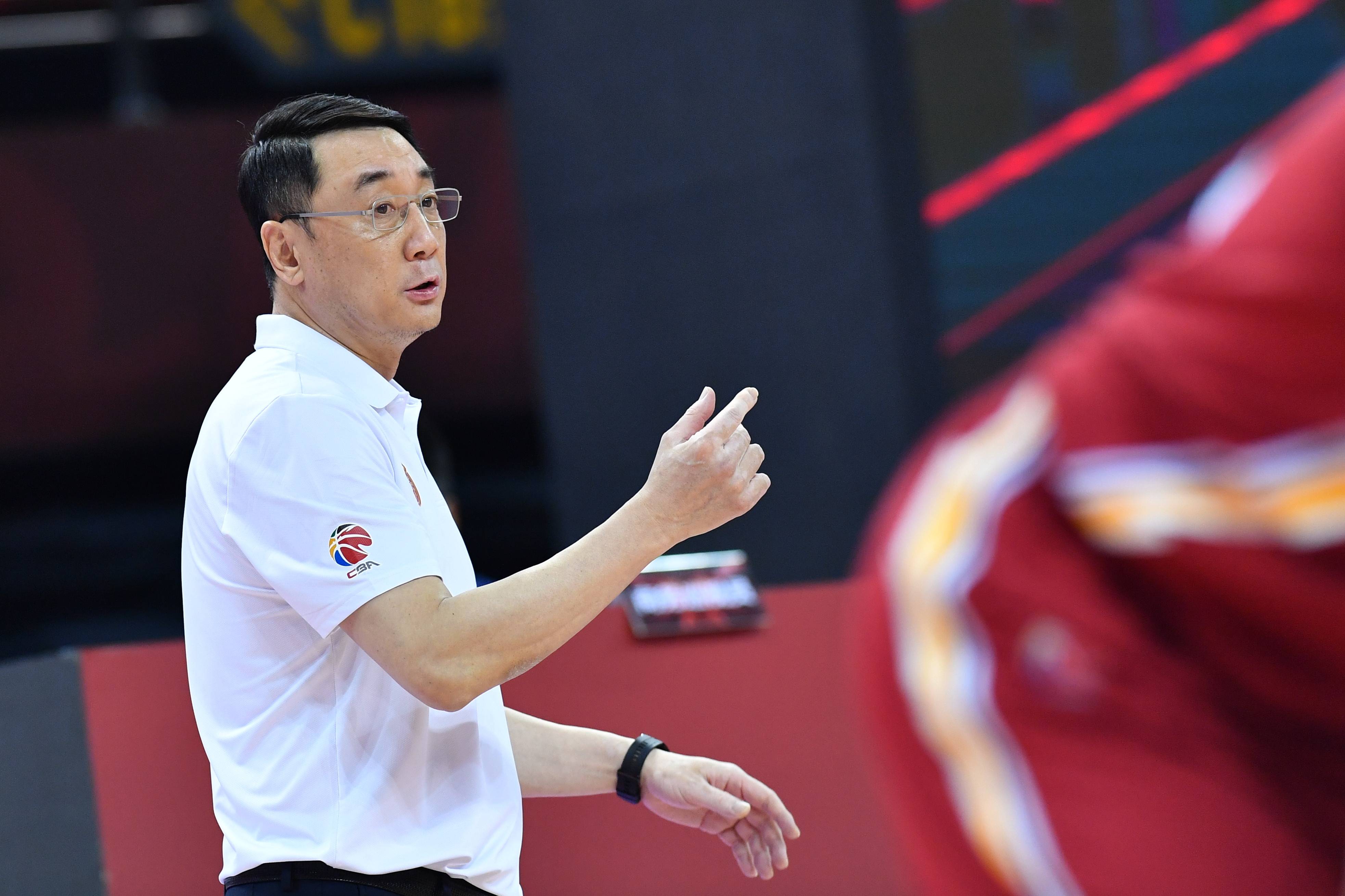 王非,1963年出生于北京,中国 a target="_blank" href="/item/篮球