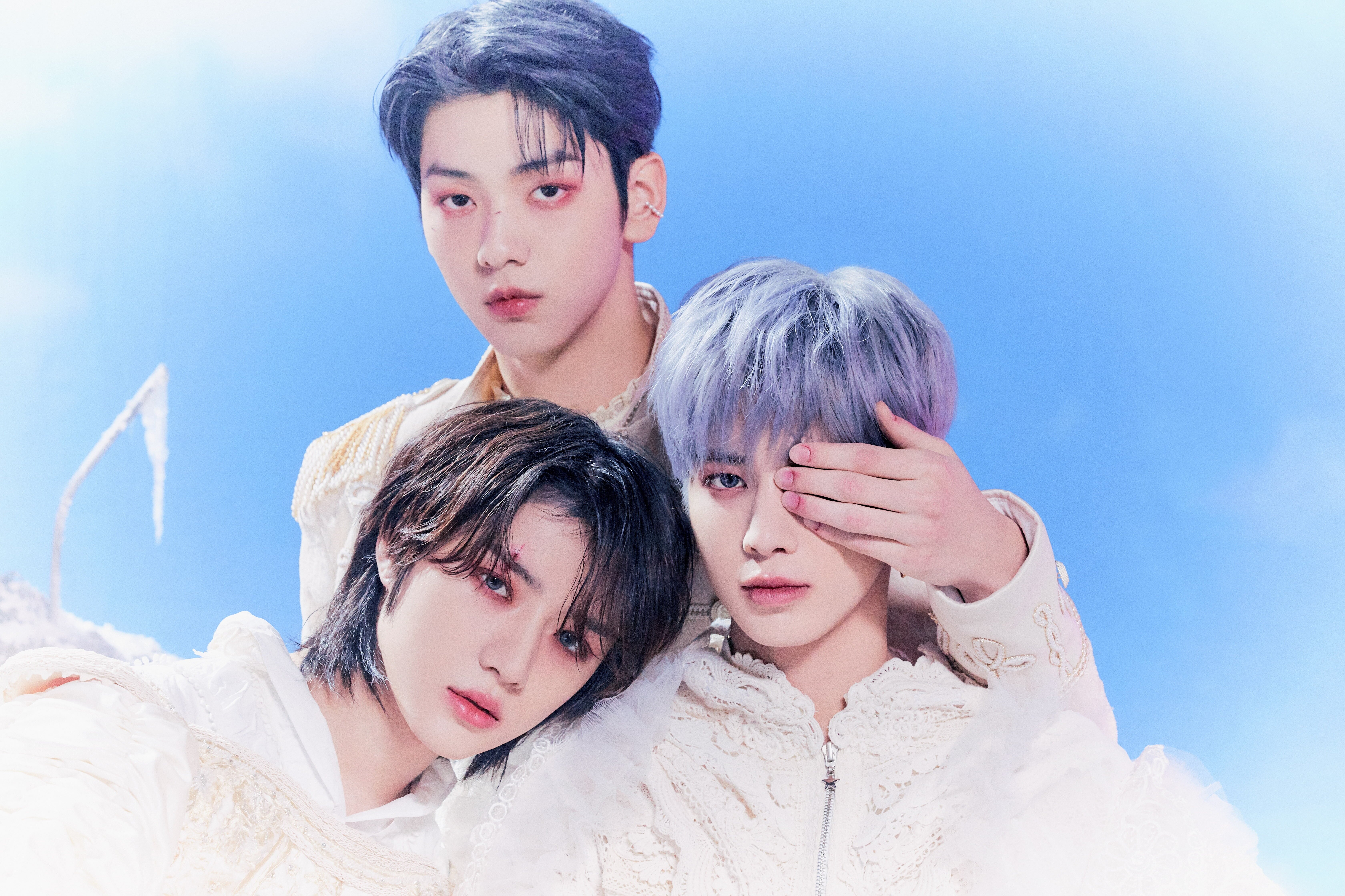 txt,是bighit entertainment于2019年3月4日推出的韩国男子演唱组合