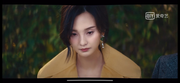 演员彭静剧照