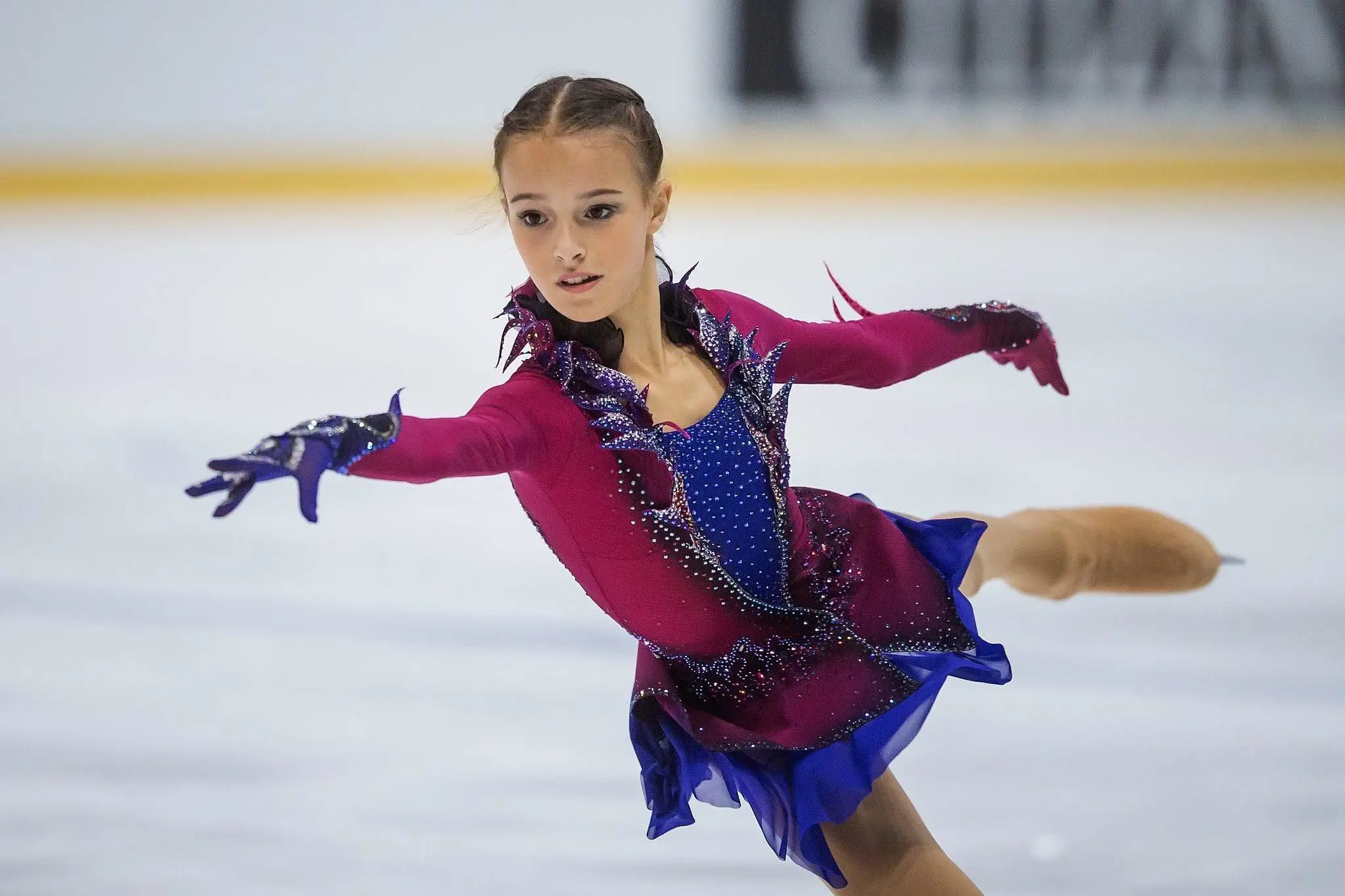 на Станиславовна),2004年3月28日出生于俄罗斯莫斯科