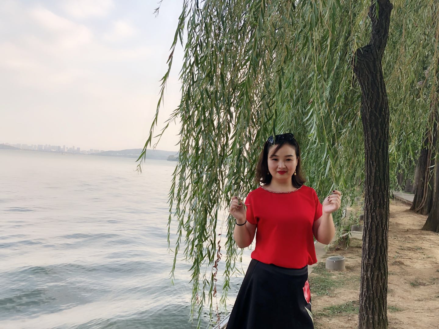 杨静文