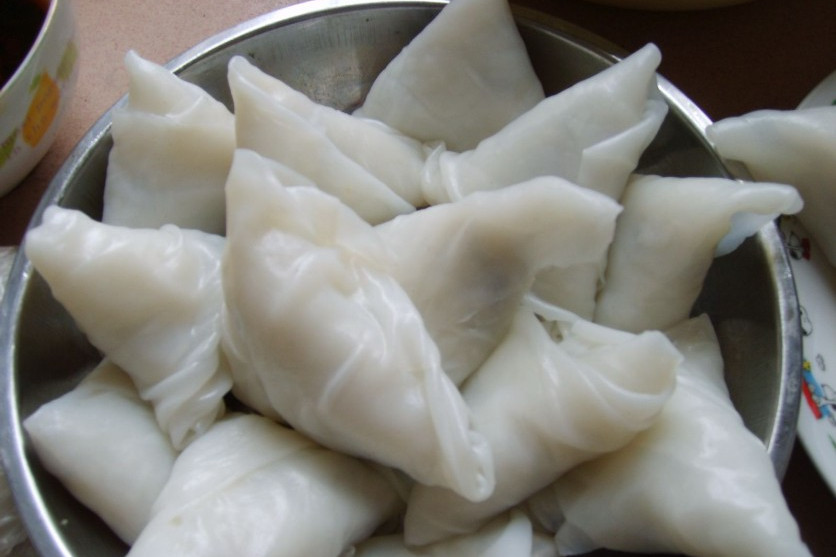  p>粉角 又名:三角包( a target="_blank" href="/item/桂东/6634026"