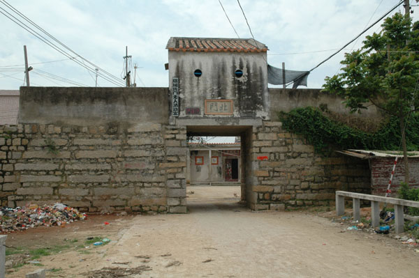 县">饶平县 /a>所城镇,是一座明朝洪武年间建成用于抵御倭寇的古城