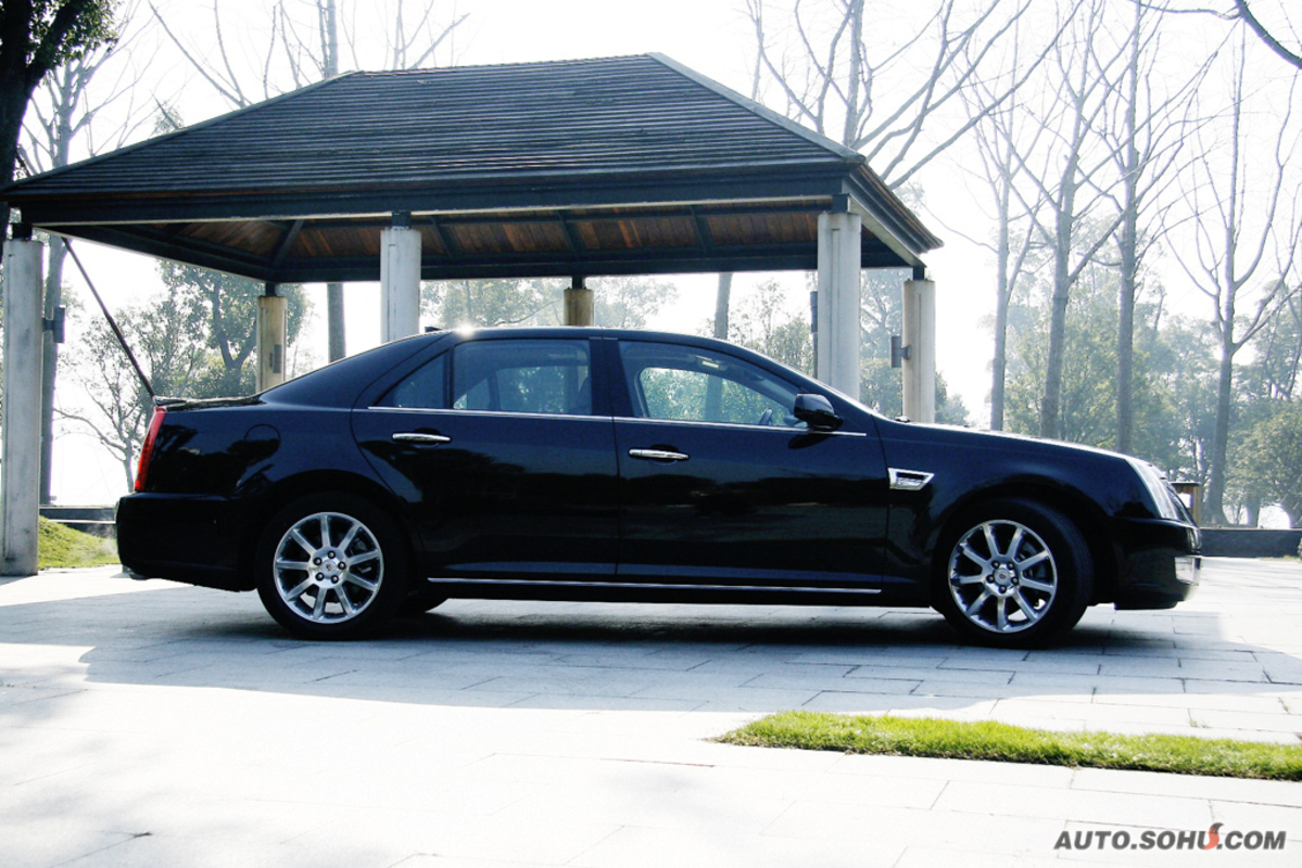 凯迪拉克sls赛威