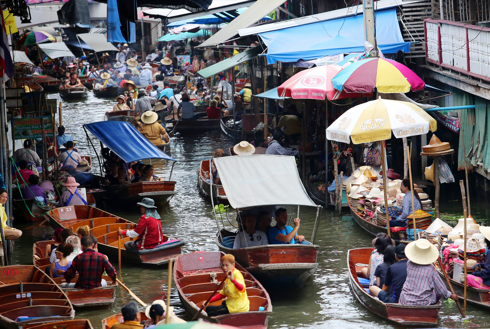 丹嫩沙多水上集市