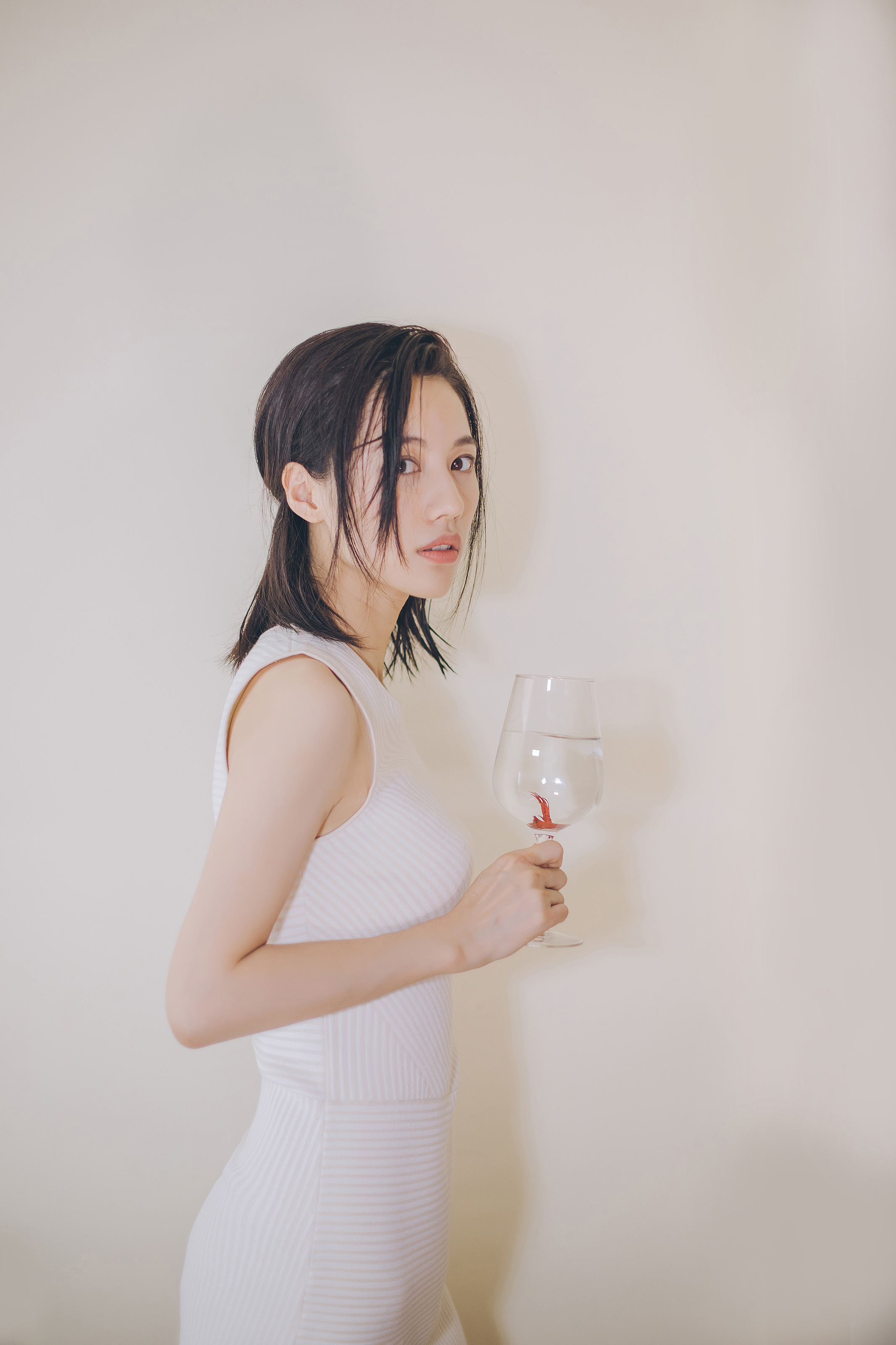 data-id="gncmyv7ppz">董琦,12月19日出生于浙江临安,中国内地女演员