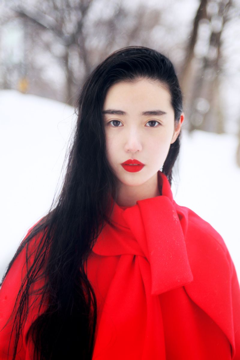  p>张辛苑,1988年12月5日出生于湖北省武汉市,中国内地影视女演员