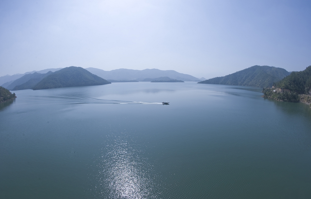  p>碗窑乡,隶属于浙江省衢州市江山市,介于东经118°3707"~118°46