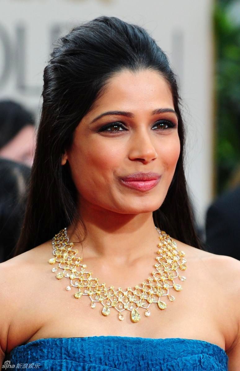  p>芙蕾达·平托(freida pinto),1984年10月18日出生于孟买,印度模特