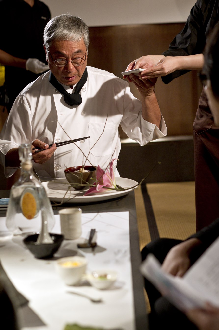  p>《饮食男女》是由 a target="_blank" href="/item/李安/16812"