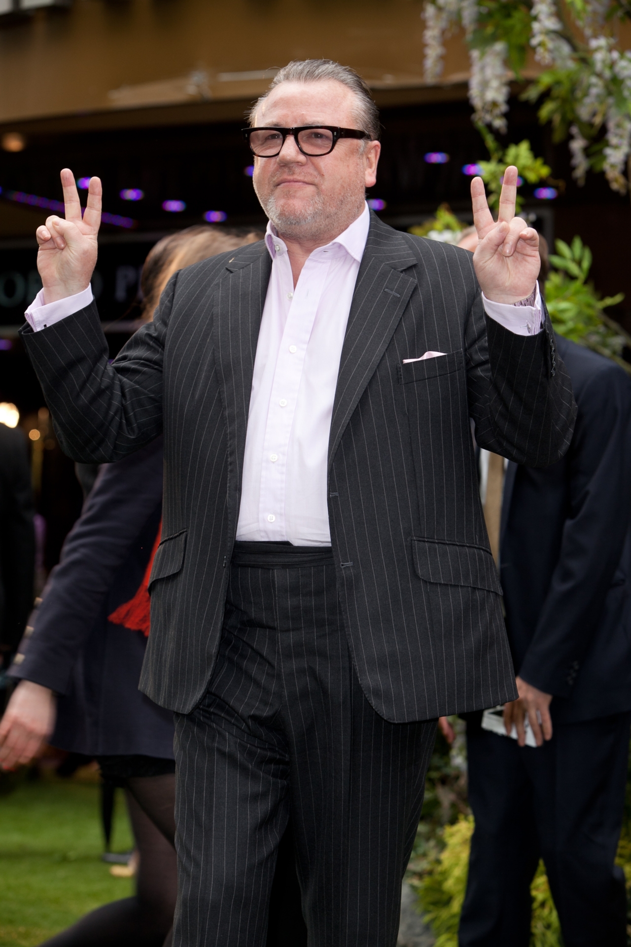 huntsman)是2012年 a target="_blank" href="/item/鲁伯特·山德斯