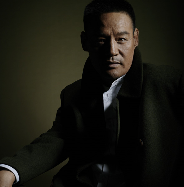  p>巍子,1956年2月25日生于中国 a target="_blank" href="/item/宁夏