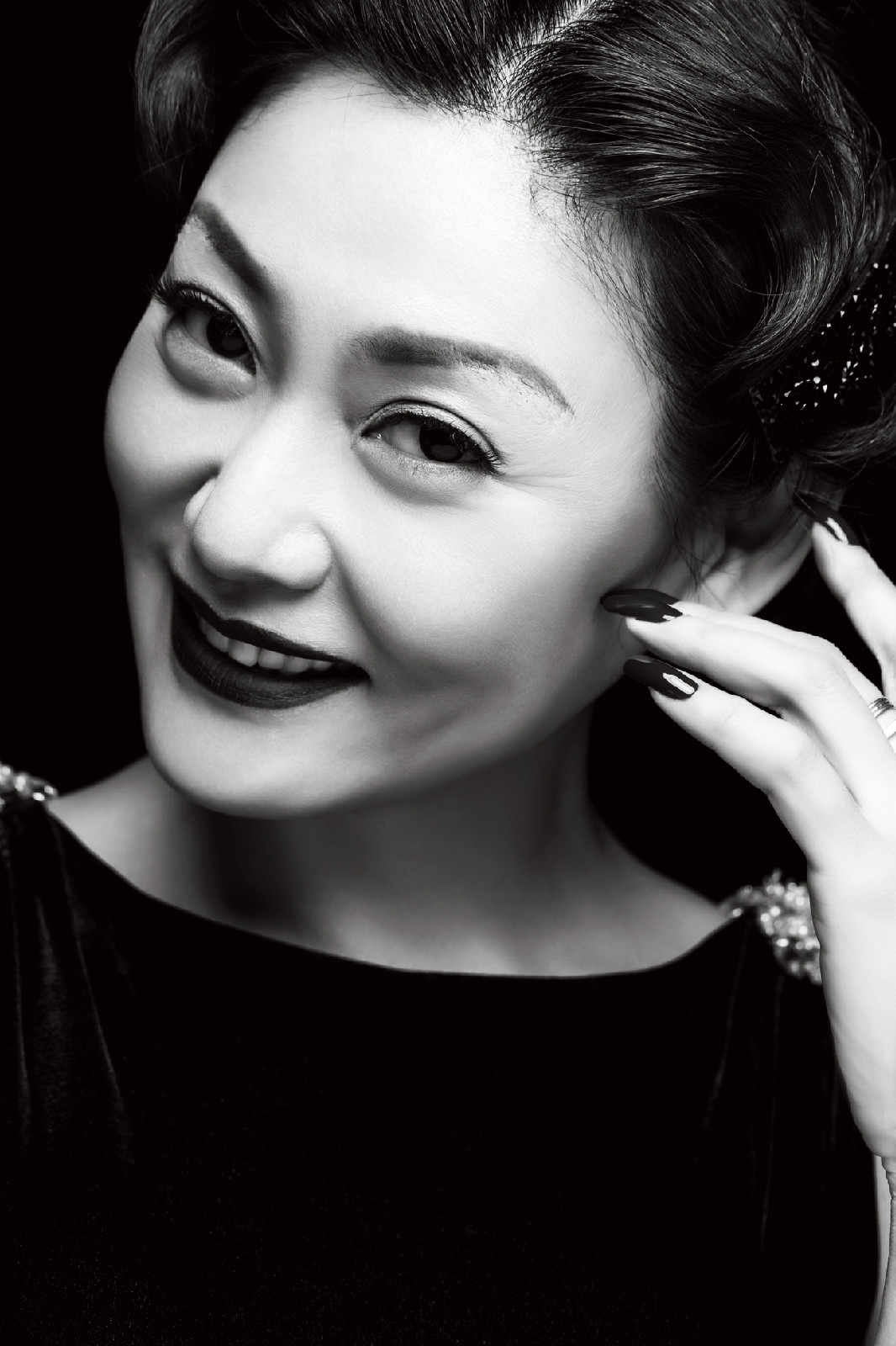 lzz8vsl">潘婕,9月15日出生于北京,祖籍江苏南通,中国内地女演员,导演