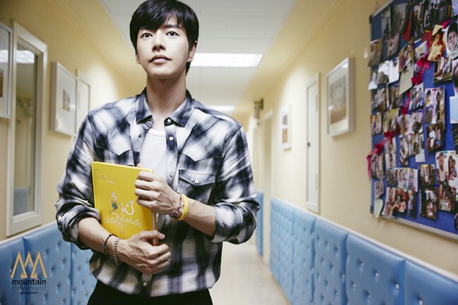 李辉京是电视剧《 a target="_blank" href="/item/来自星星的你