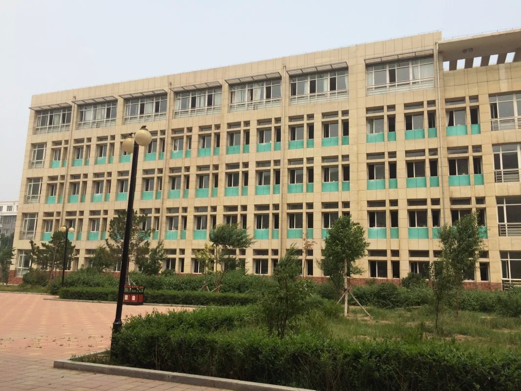 宁城县第四中学