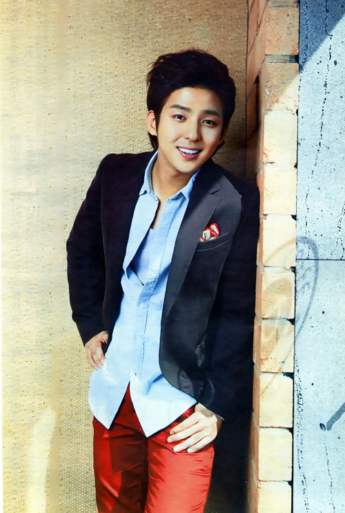  p>金起范 i>(kim kibum) /i>,1987年8月21日出生于韩国首尔特别市